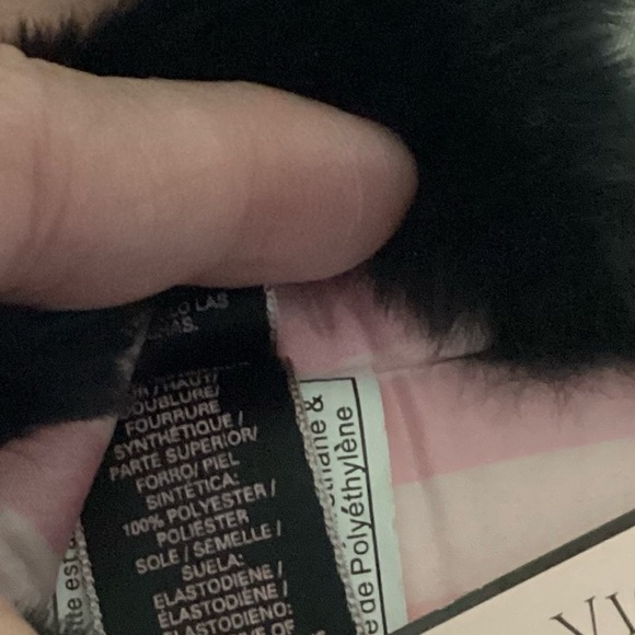 NWT Victoria’s Secret Signature Stripe Satin Slippers - Picture 6 of 8